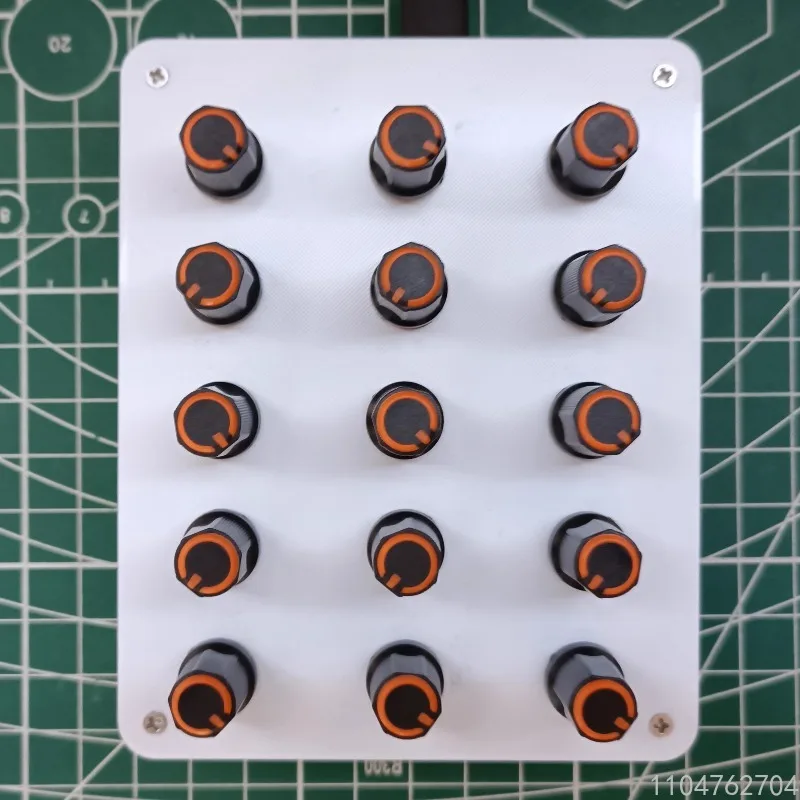 

For MIDI Controller 15 Knobs Custom CC USB-C DAW Control Software Compatible with Music Production Studio