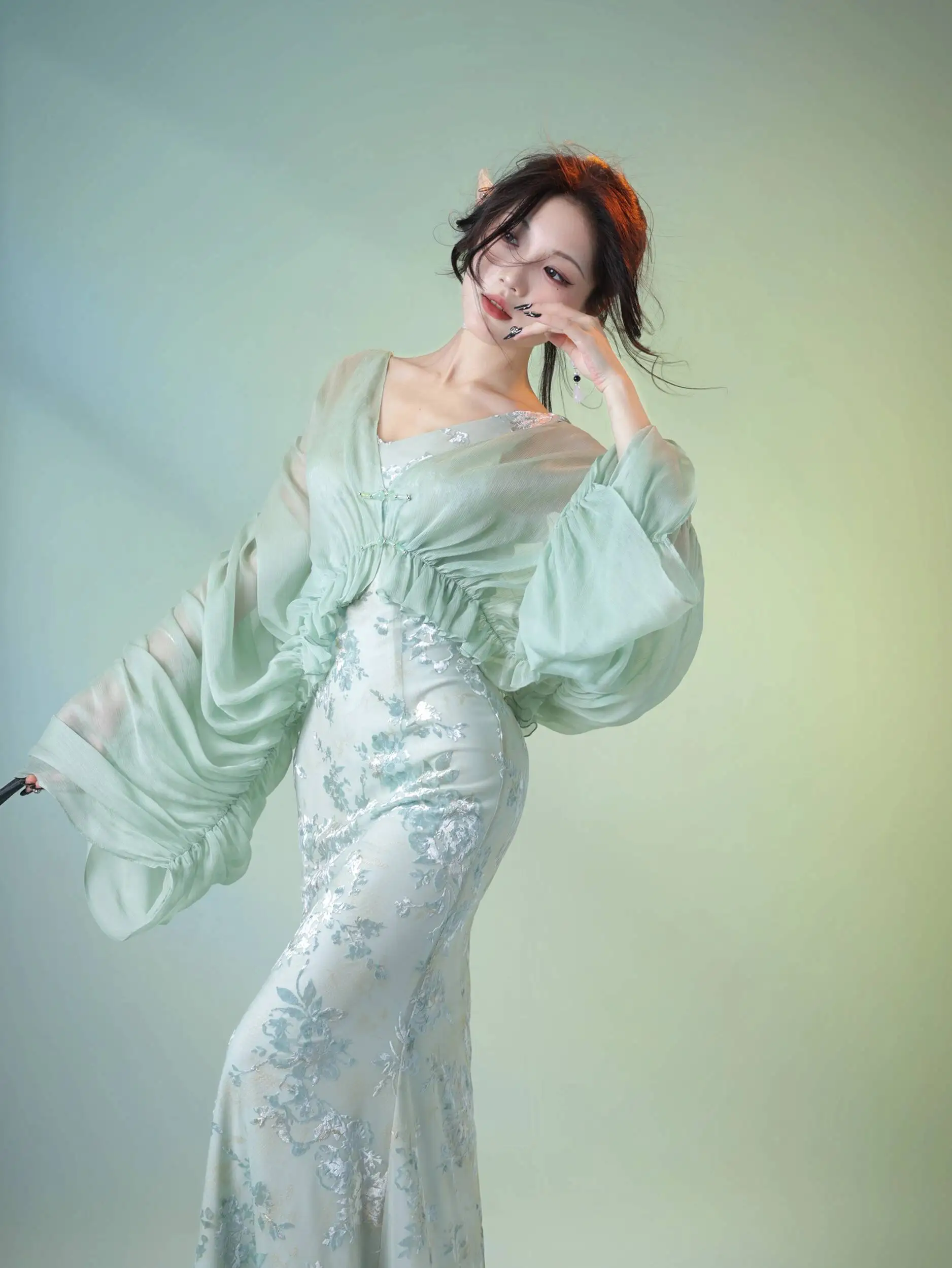 New Chinese Style Batwing Sleeve Powder Green Blue Chiffon Versatile Sunscreen Sun Protection Jacket Cheongsam view 4
