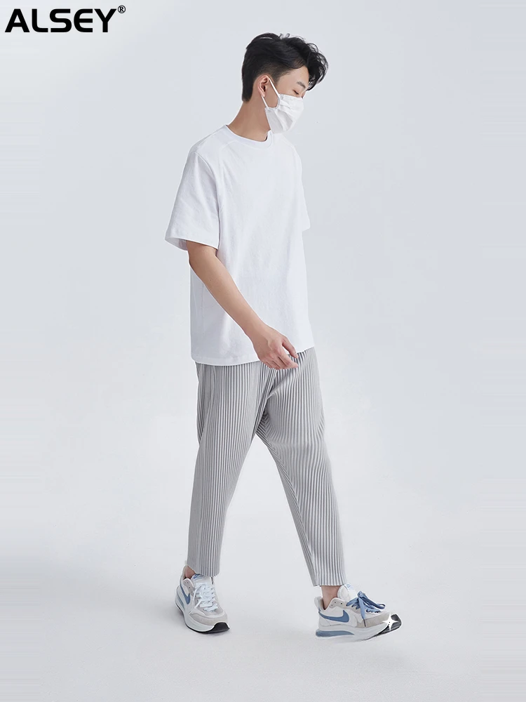 

ALSEY Miyake Japanese Pleated Pants Large Size Leisure Loose Small Feet Sports Radish Low Crotch Haren Pants Spring Summer New