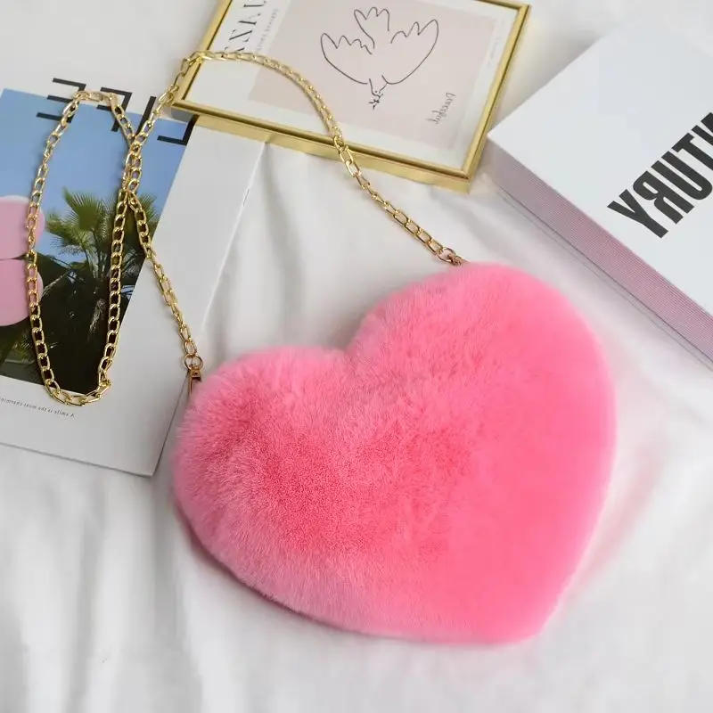 Cute Fashion Faux Rabbit Fur Heart Shape Handbag Pencil Case With Gold Chain Women Cosmetics Storange Bag Girl Pencilcase PB68