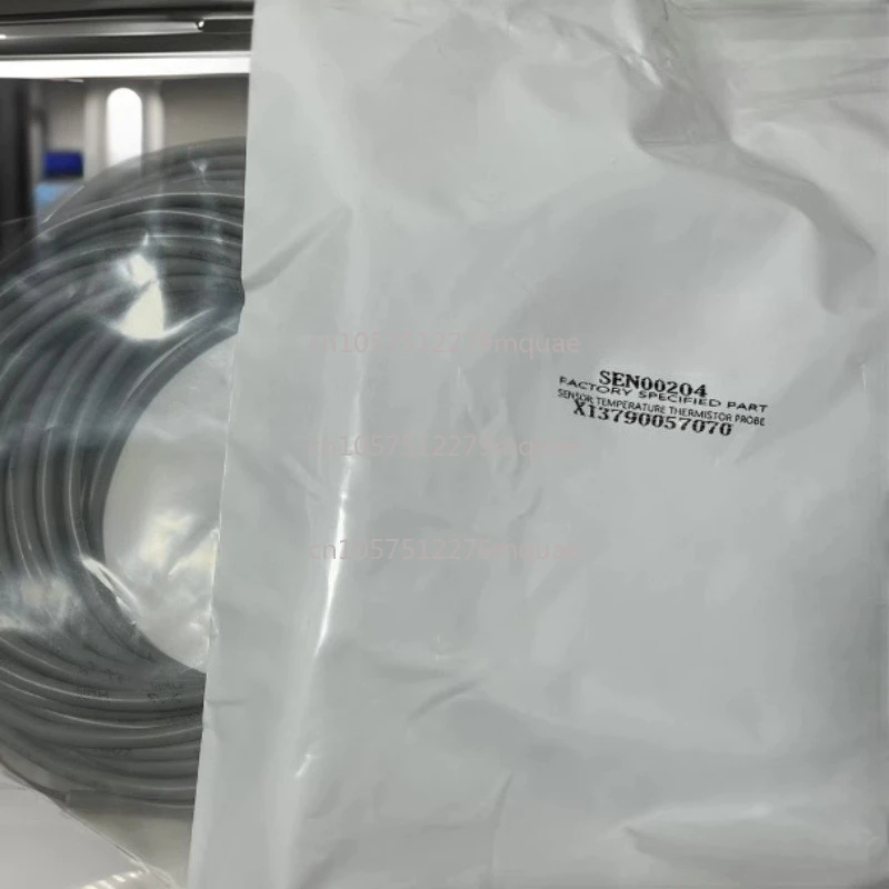 SEN00204 Air Conditioner Oil Temperature Sensor RTXA Air-cooled Screw Machine Sensor X13790057070