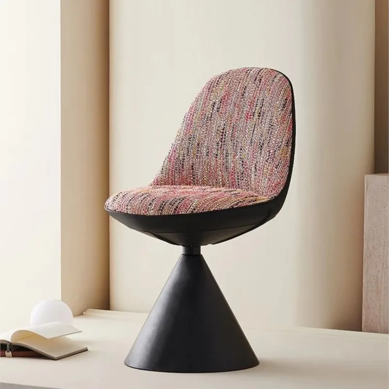 

MOMO Scandinavian Premium Makeup Chair Light Luxury Simple Bedroom Dresser Stool Swivel Designer Home Dining Chair