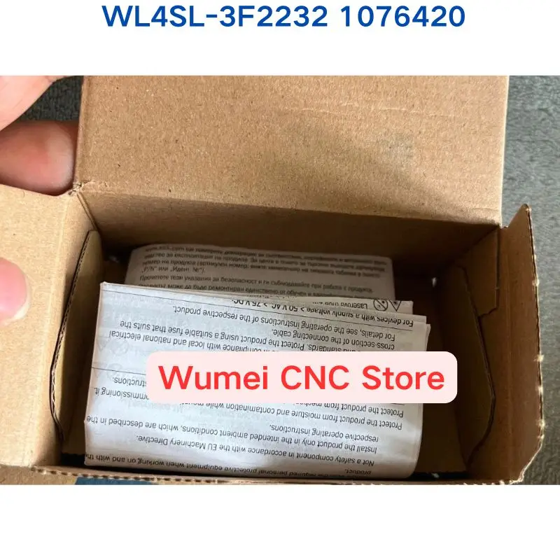 Brand new Original photoelectric sensor WL4SL-3F2232 1076420 If you need other specifications, please consult