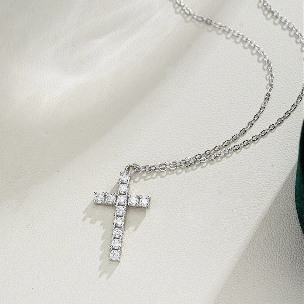 18K Gold Inlaid Cross Necklace, Women's Light Luxury Moissanite, Personalized and Niche Design, Platinum PT950 Collarbone Chain