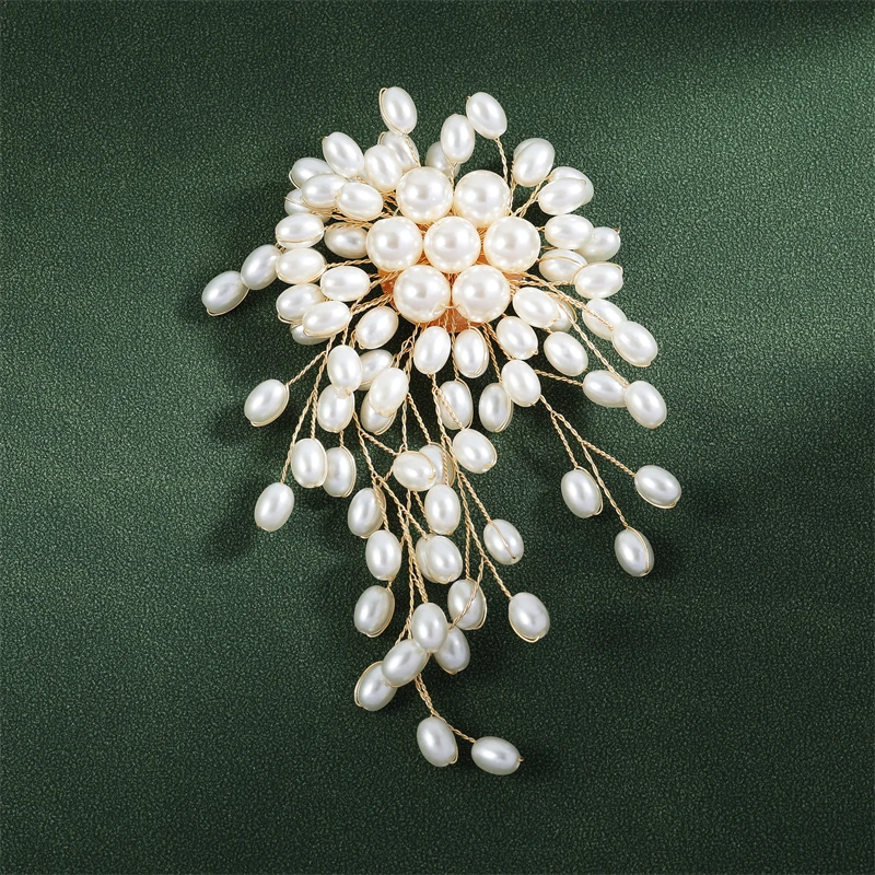 ZAKOL Luxury Handmade Imitation Pearl Brooch Elegant Wedding Jewelry Party Suit Accessories