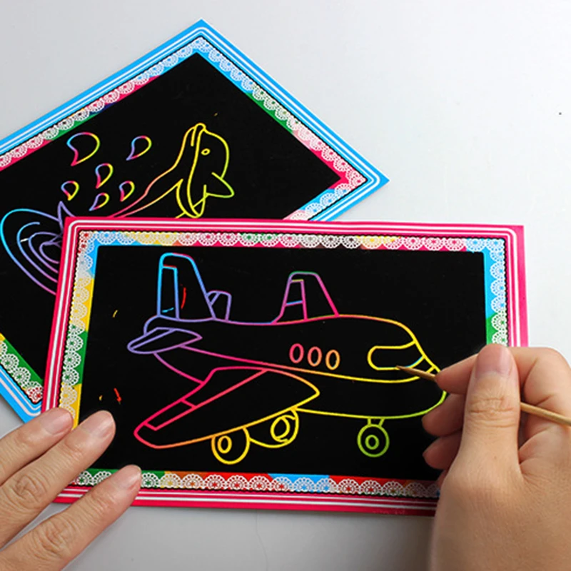 10 แผ่นเด็ก DIY การ์ตูนที่มีสีสันภาพวาดเด็ก Magic Scratch กระดาษ Doodle Scratch ของเล่นของขวัญวันเกิด