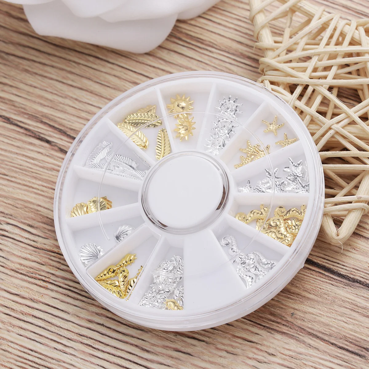 

1pc 6Mm 8Mm Metal Studs Rivets Decorative Accessories For Diy Home Cell Phone Case 7 Styles Mixed Nail Art Decorations Nail