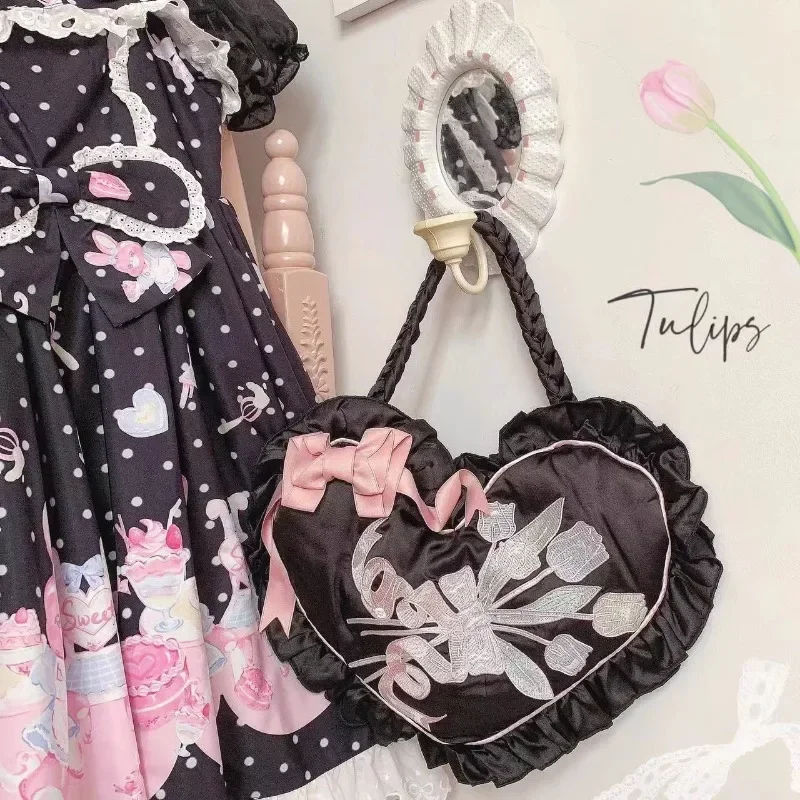 Chic Sweet Lolita Bag 2024 Eleganckie torby na ramię Kawaii Bow Teenage Girls Embroidery Hand Heart Bag Fungus Ruched Pack сумка