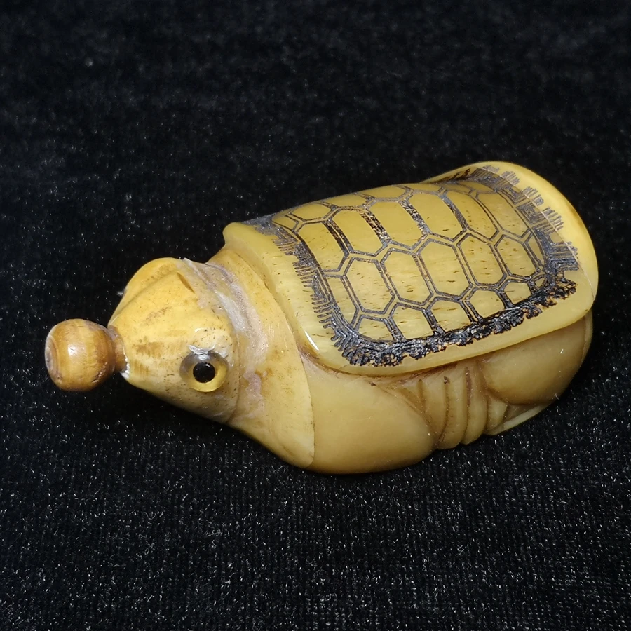 CULTUER ART 3” Old Chinese Hand Carved Lovely Turtle Snuff Bottles Ornaments Collection desk Decoration gift