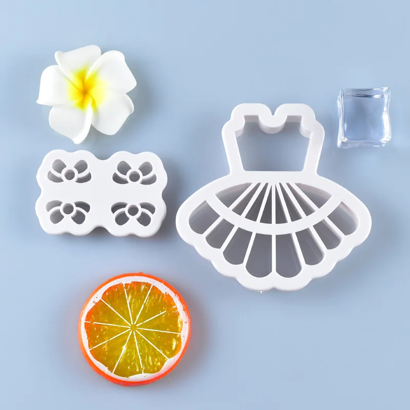 2Pcs Patisserie Dress Bowknot Mold Cookie Cutter Reposteria Fondant Cake Decor Tools Biscuit Mould Pastry Shop Bake 2022