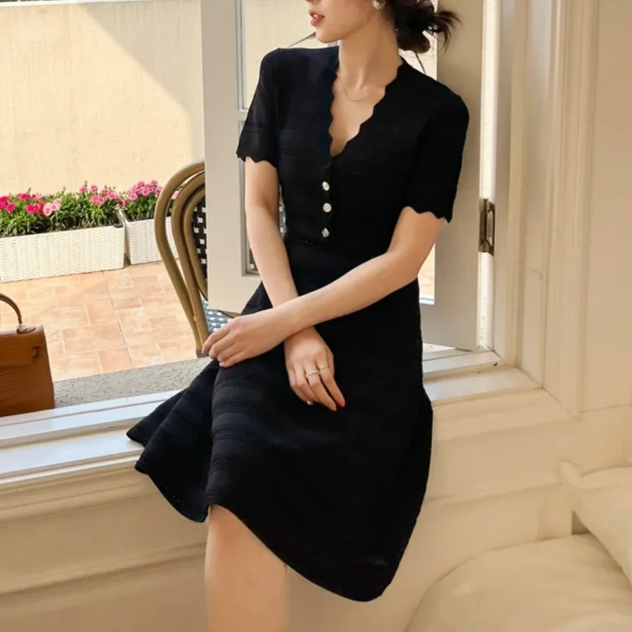 Elegant Solid V-Neck Dress 2024 Summer New Women Fashion Hollow Out Short-Sleeved Slim knitted Dresses