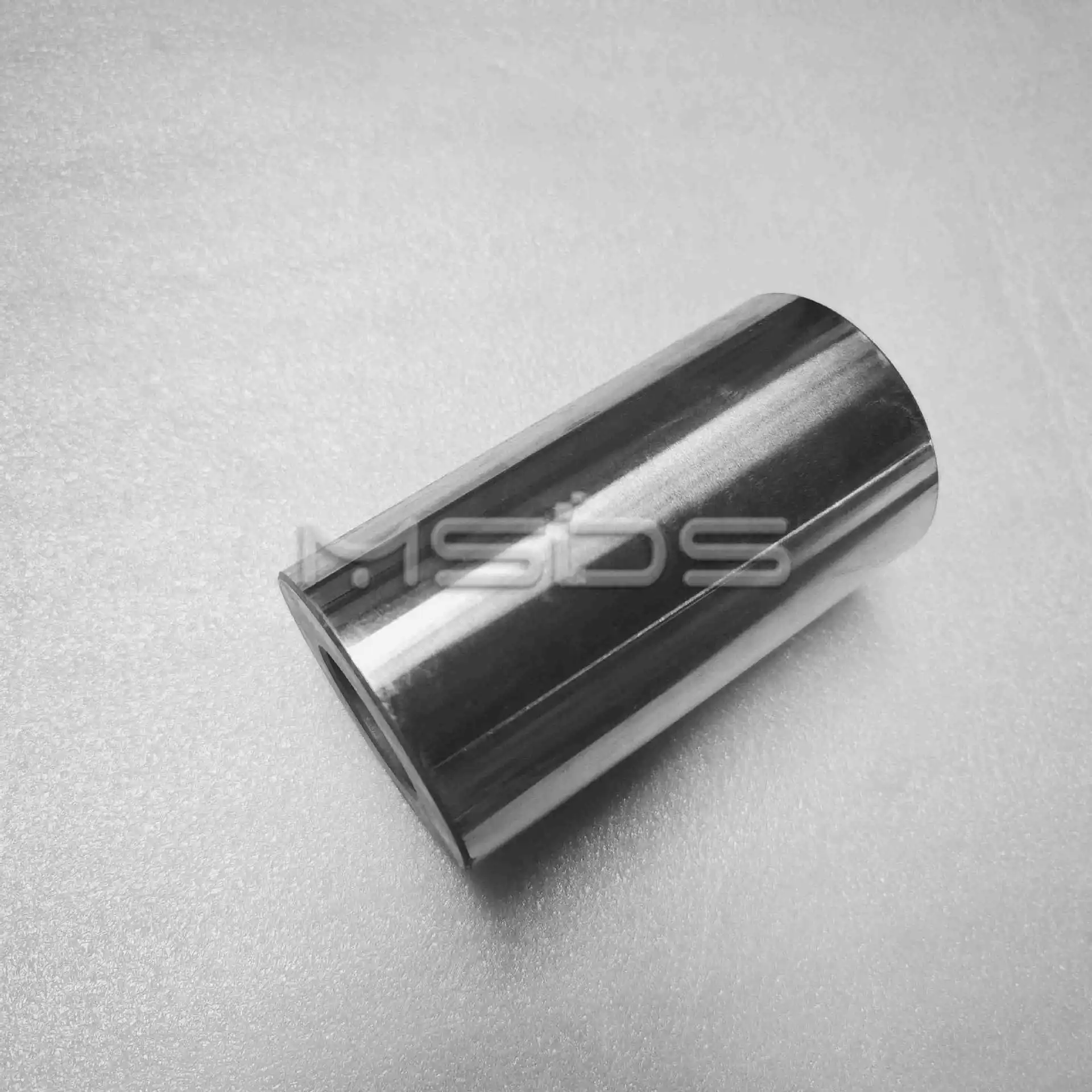 Applicable to Chongqing Cummins Construction Machinery Diesel Engine Piston Parts N14 Piston Pin 3064304 Pin