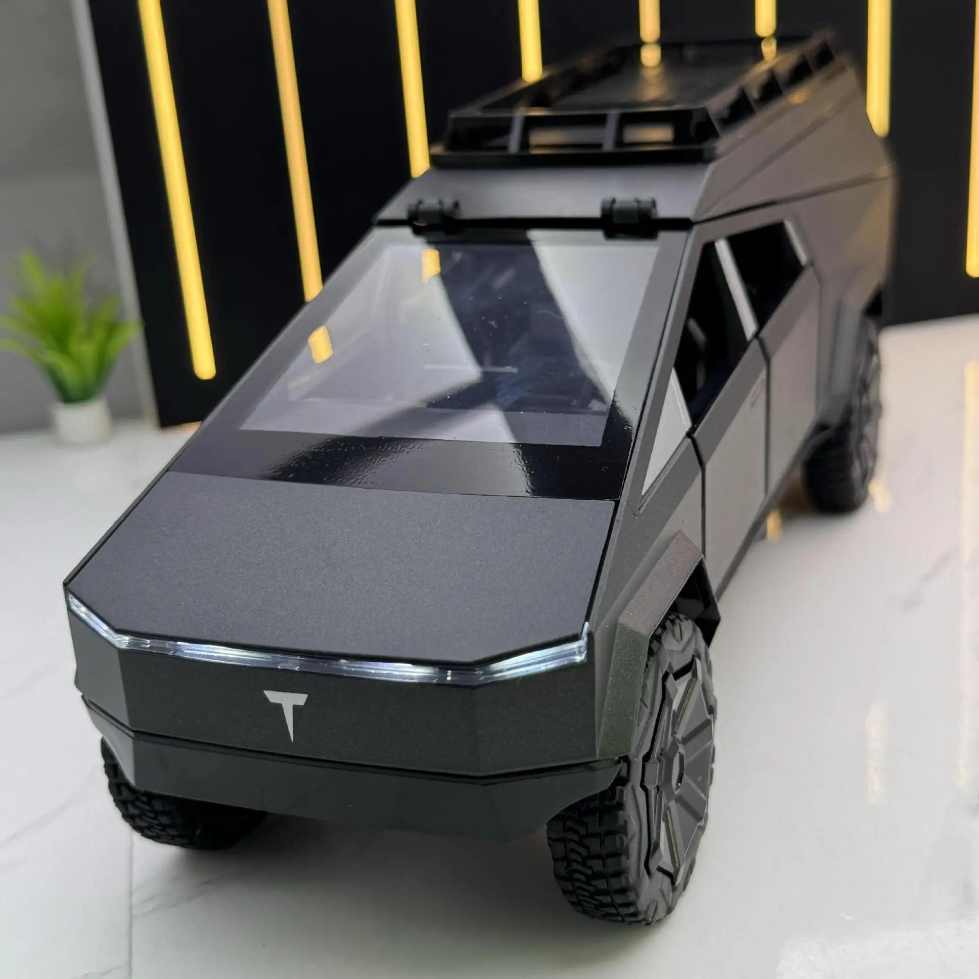 

1:24 Cybertruck Pickup Alloy Camping RV Car Model Diecasts Metal Toy Van Touring Motorhome Car Model Sound Light Kids Gift
