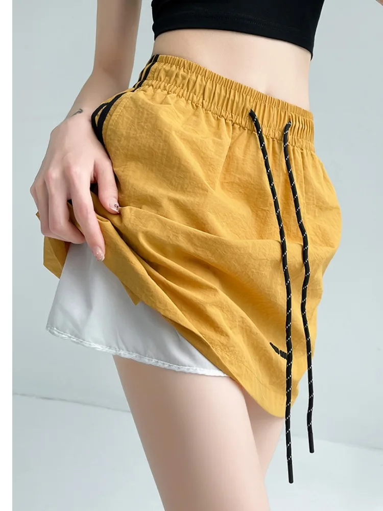 Elastic waist quick drying workwear short skirt for women 2024 new summer American side striped A-line skirt