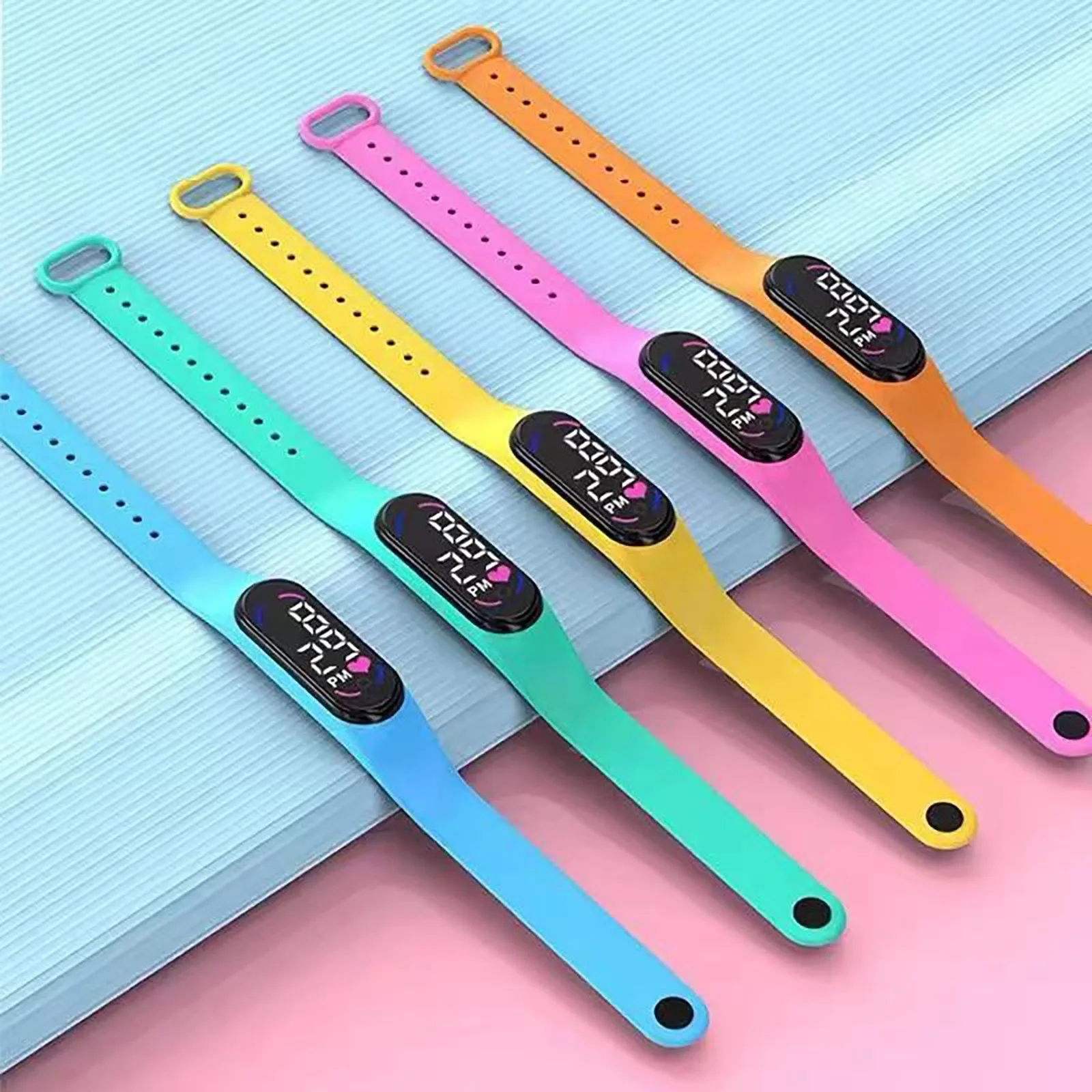 Montre électronique numérique à LED pour garçons et filles, montre-bracelet de dessin animé pour enfants, montre pour documents, cadeau d'anniversaire, mode pour enfants, nouveau, 2024