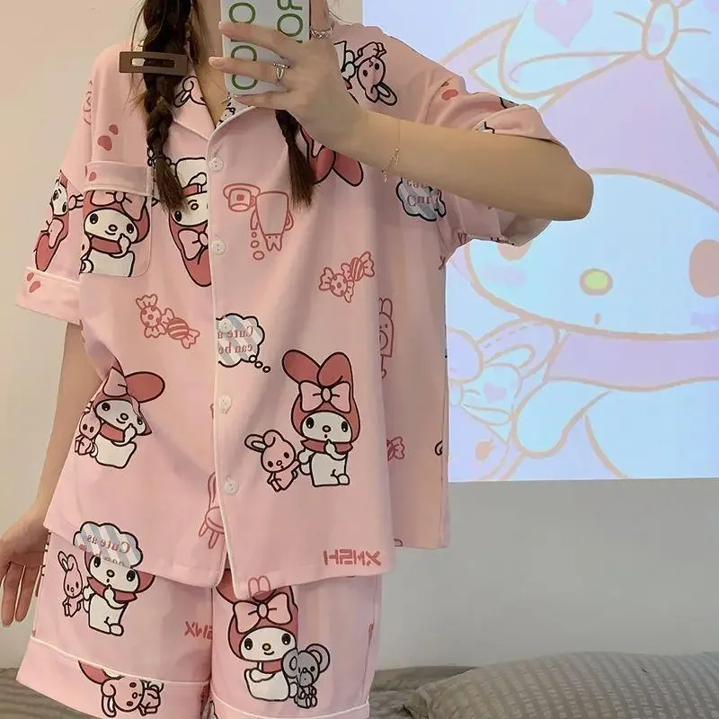 Sanrio neue Melodie Seide Pyjamas Frauen niedlichen Cartoon lässig und bequem cool atmungsaktiv leichte Home Frauen Pyjamas