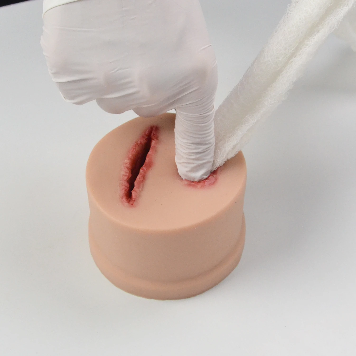 مدرب المهام لتعبئة الجروح من Multitask ومدرب المهام لمرحلة TCCC/EMT #3