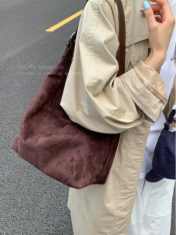 

Retro Commuting Tote Bag for Women 2025 New Large Capacity Crossbody Casual Underarm Bags
