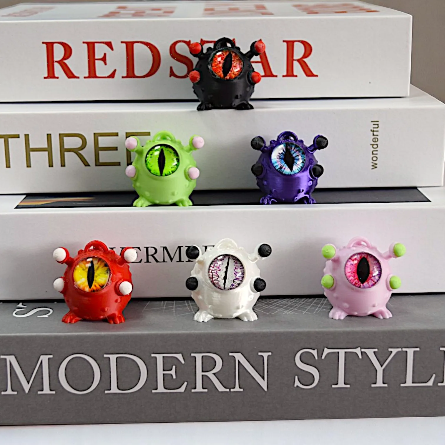 مضحك ثلاثية الأبعاد مطبوعة جديدة كبيرة العين الوحش زخرفة مقلد عيون الشر الوحش التماثيل لعبة أطفال هدية صغيرة منضدية حلية #2