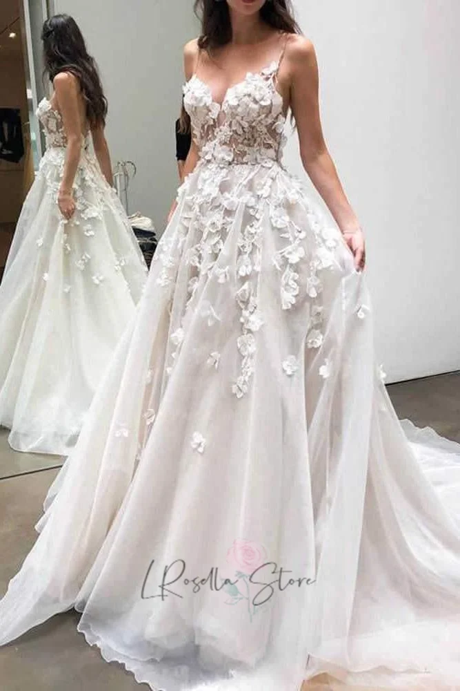 Robes de mariée à fleurs 3D faites à la main avec appliques en dentelle, robe A-ligne personnalisée pour les patients, train de balayage, longueur au sol, perles simples