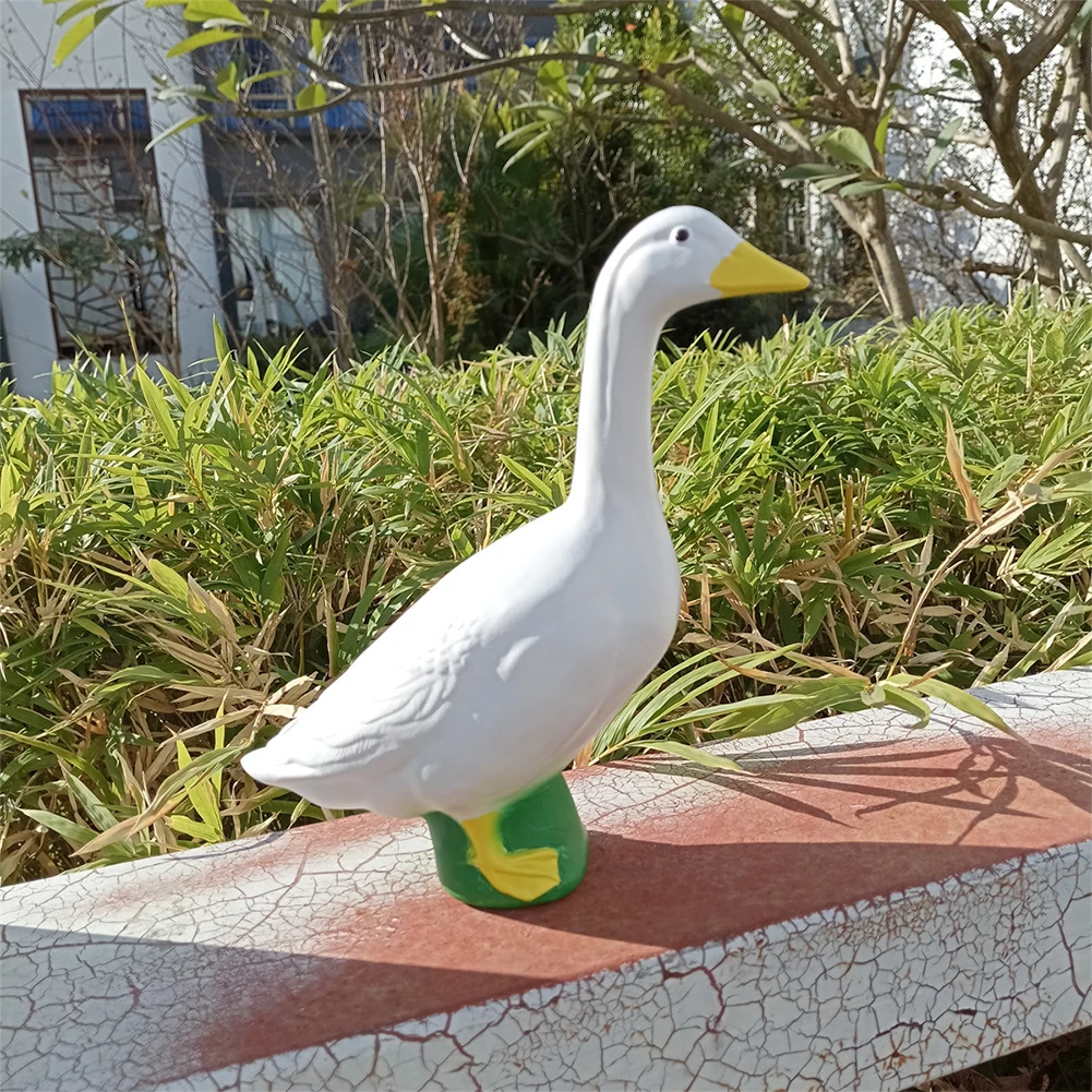 18cm Große Weiße Gänse-Statue, Simulierte Gänse-Dekoration für den Garten, Lustige Gänse-Figur für Hinterhof und Balkon – Detail 7