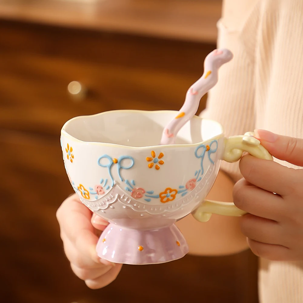 Vintage Ceramic Cup Set with Spoon Relief Flower Bow Decor Milk Mugs Cute hand-painted Underglaze Colored Coffee Mug Drinkware