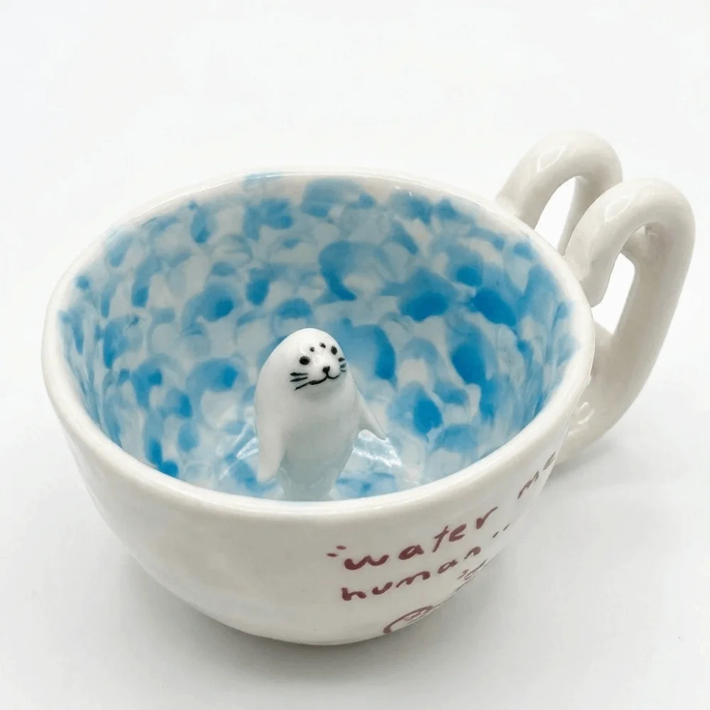Cute Seal Swimming Pool Ceramic Mug Ceramic 3D Figure Milk Anime Themed Cup Penguin Seal Cup and Saucer Set