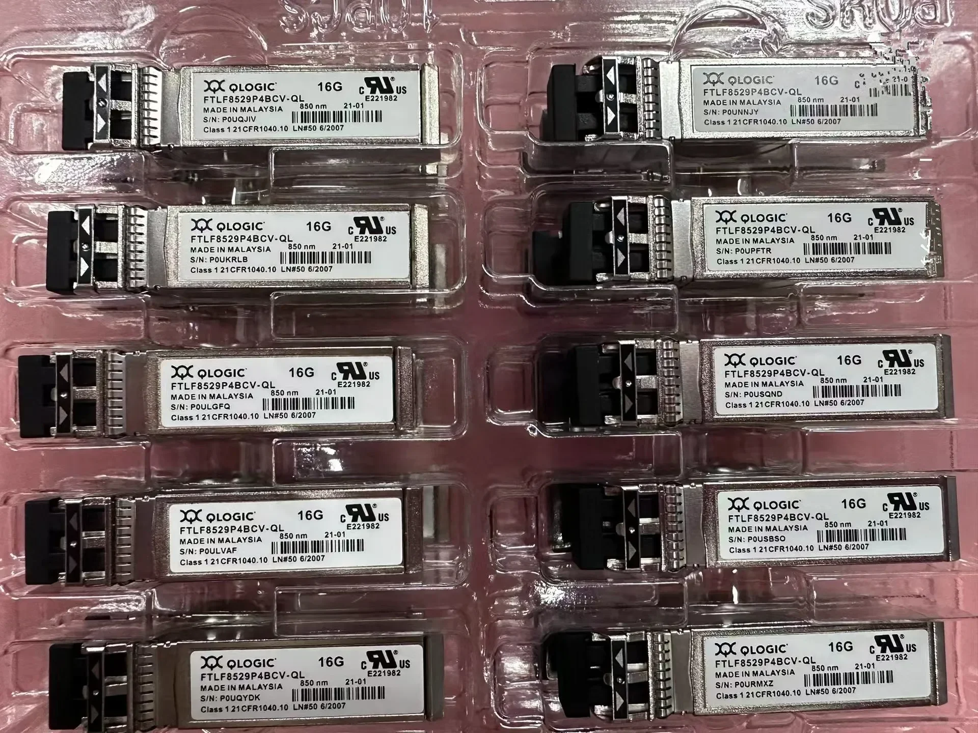 

qlogic SFP 16G FTLF8529P4BCV-QL 16GB SFP 850nm Used for qle2670 qle2672 qle2690 qle2692 HBA optical fiber/16gb port hba module