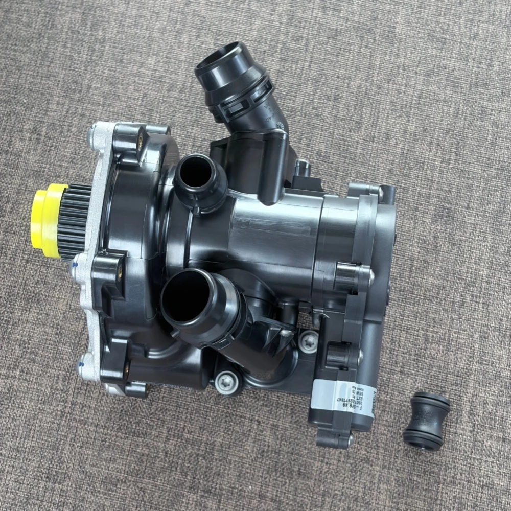06L121111H EA888 Engine Water Pump Thermostat Housing Assembly for Audi A3 A4 A5 A6 Q5 for VW Beetle Golf Jetta Touran Passat B8