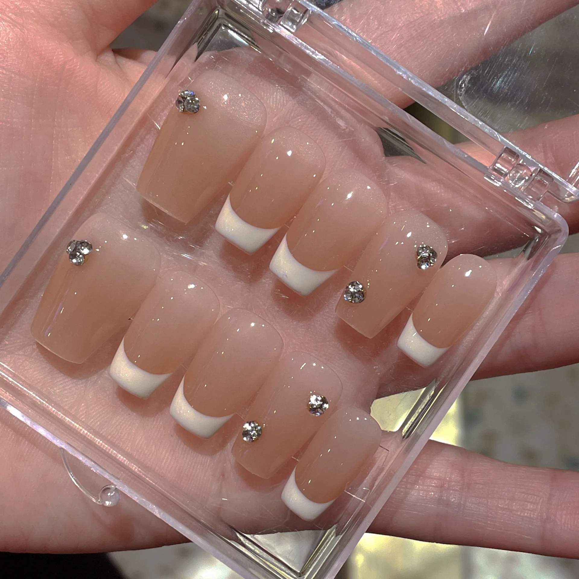 Handmade Press on Nails French Pink Gradient Short Fake Nails Rhinestone Design False Nail Tips Wearable Reusable Nail Tip