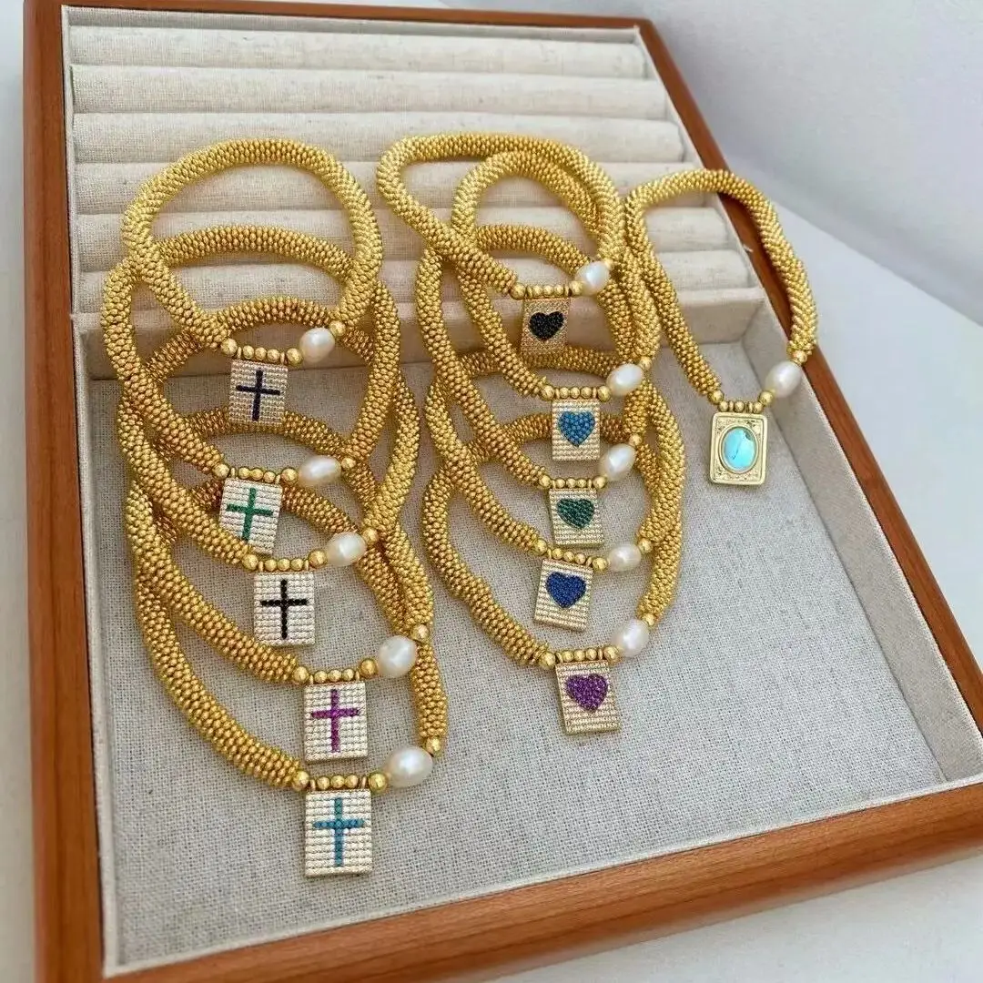 

5 шт., квадратные браслеты с кристаллами в форме сердца и креста для женщин, медные позолоченные бусины, браслеты, эффектные ювелирные изделия