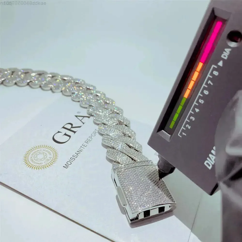 

Custom Pass Diamond Tester Moissanite Hip Hop Jewelry Cuban Link Chain Iced Out 26mm 4 Row Iced Out 925 Silver Cuban Bracelet
