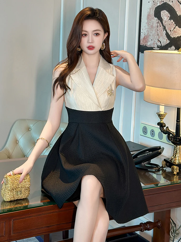 French Style Elegant Fake 2 Piece Dress Women Sweet Apricot Black Contrast Brooch Pleated Short Gown Female Party Work Vestidos