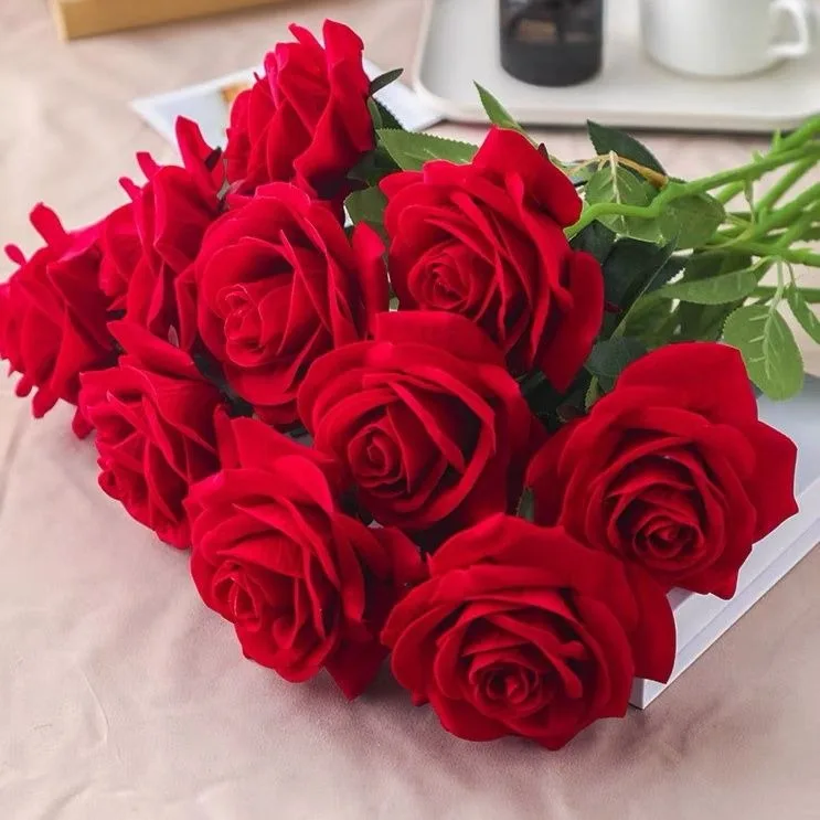 

High-end Artificial Rose Artificial Flowers, 2025 New Style Flower Bouquets, Plastic Flower Arrangements, Flower Ornaments