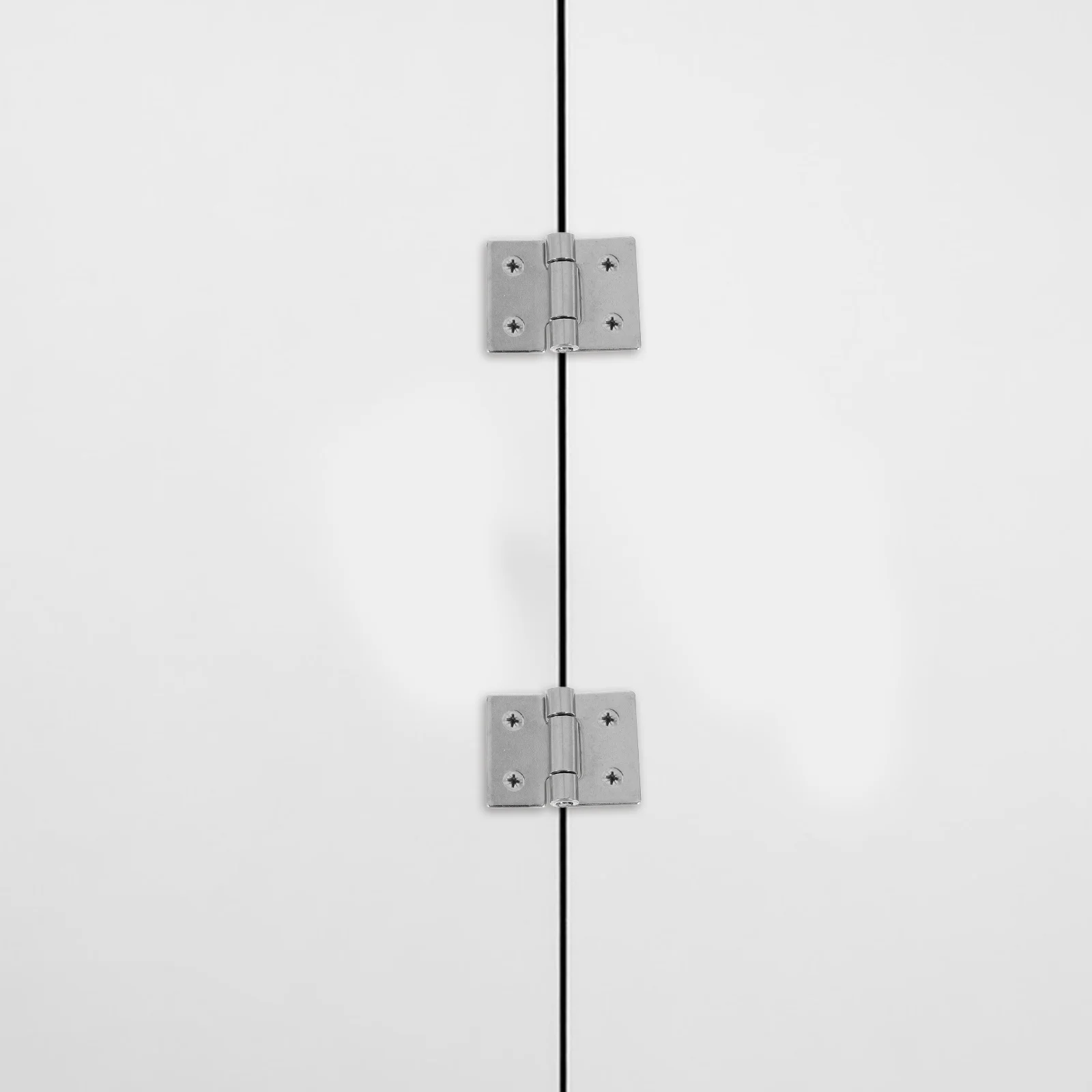 

2Pcs Metal Gate Hinges Strong Structure High Hardness Replacement Barn Door Garage Hinge Silent Smooth Long Lasting