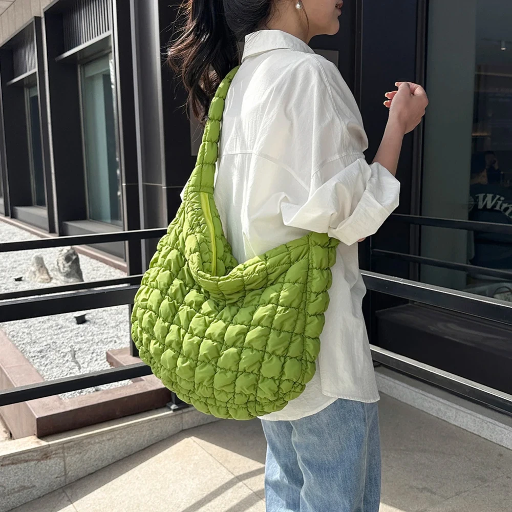 Quilted Padded Crossbody Bag for Women Pleated Bubbles Cloud Shoulder Bags Large Tote Bucket Designer Bag Ruched Handbags 2024