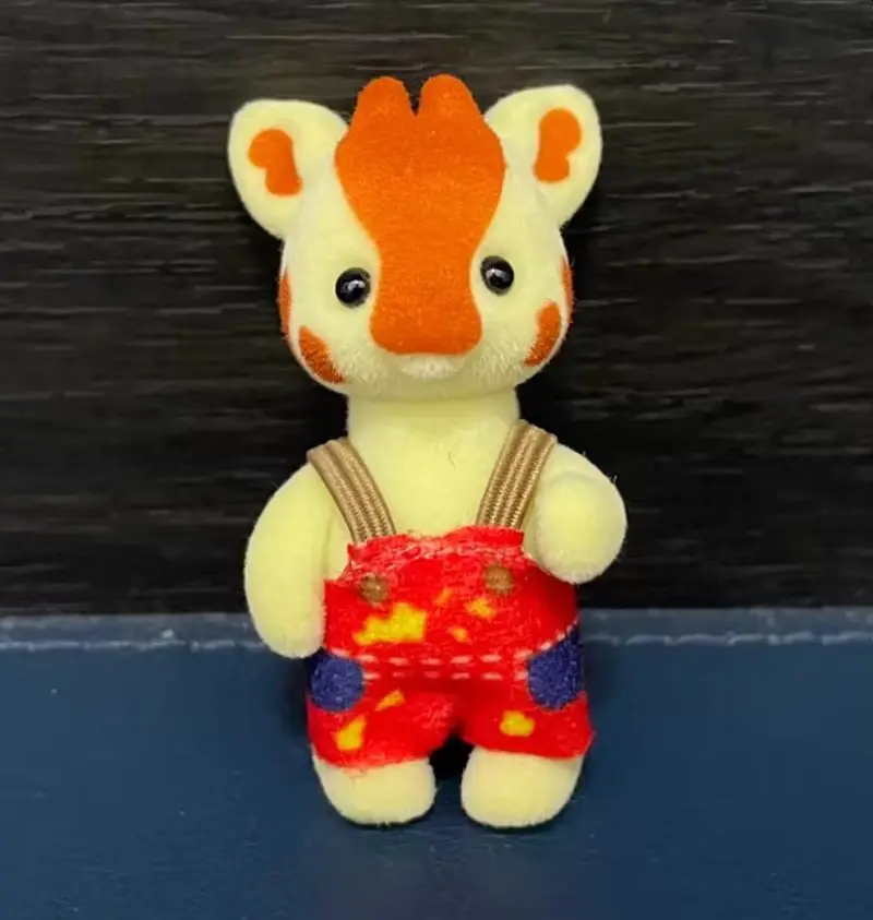 정품 SYLVANIAN FAMILIES 크리스마스 스노우 레오파드 기린 아기 인형 집 연필 비옷 푸들 아기 크리스마스 귀여운 인형 소녀 선물