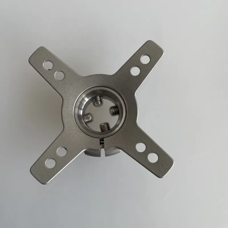 Secure Connection Negative Four-Claw Prosthetic Socket Connector for Reliable Prosthetic Leg Assembly