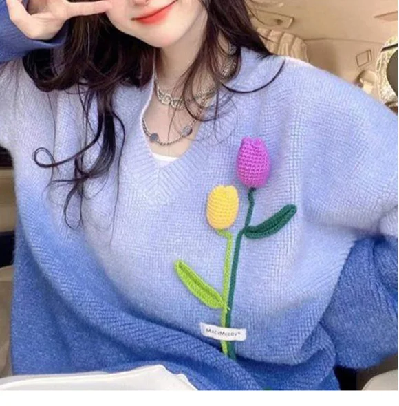 2022 New Style Good Hand Feeling Hanging Dyed Blue Three-dimensional Hand-woven Flower women's Knitted Top Sweater