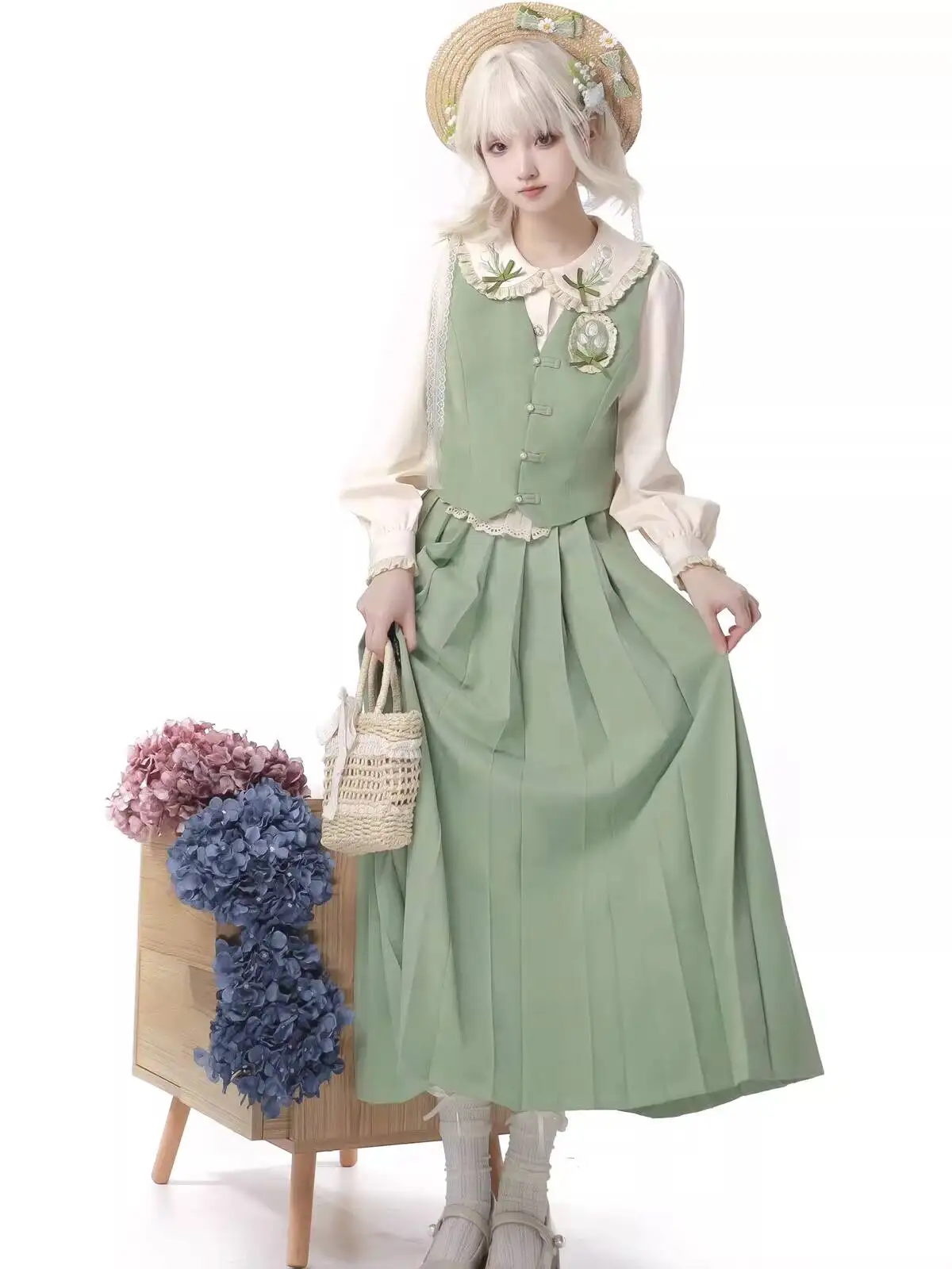 

Yuxiang New Pastoral Style Western Dress Shirt Pleated Skirt Vest Set Han Element Lolita Dresses for Spring Autumn Halloween
