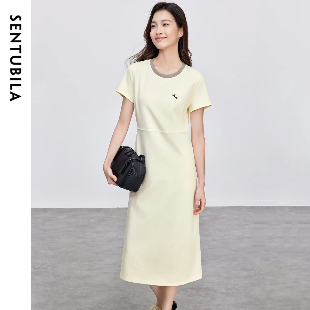 

SENTUBILA 2025 Summer Casual Dresses for Woman Spliced High Waist O Neck Short Sleeve Embroidery Knitted Ladies Dress 152L59316