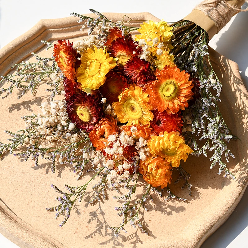 

Natural Dry Daisy Flower Wedding Bouquets for Home Decoration Dried Flowers Plant for Flower Arrangement Artificial Flower Gifts