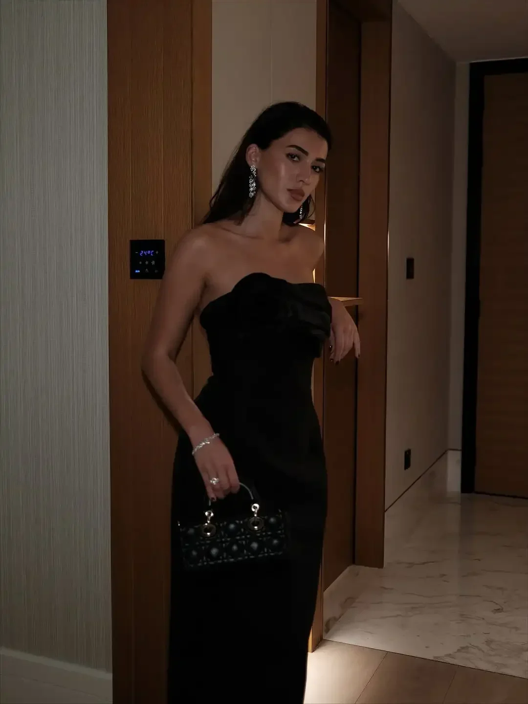 Women Strapless 3d Flower Black Maxi Dress Fashion Backless Off Shoulder High Waist Slim Pleated Gown 2025 Lady Party Vestidos