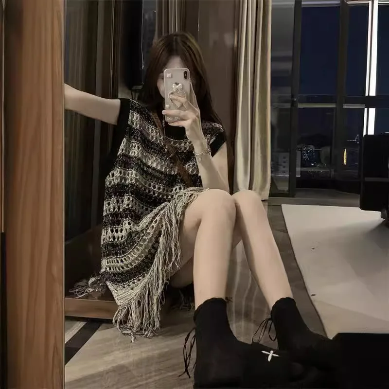 Retro Sleeveless Knitted Sweater New Summer Colors Striped Medium and Long Fringed Top Women