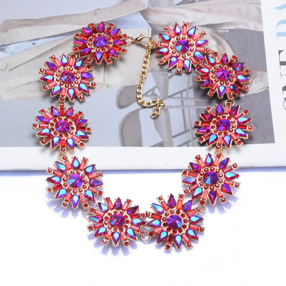 2024 New Red Blue Green Crystal Rhinestone Large Collar Statement Choker Necklace Women Indian Big Bib Starburst Necklace