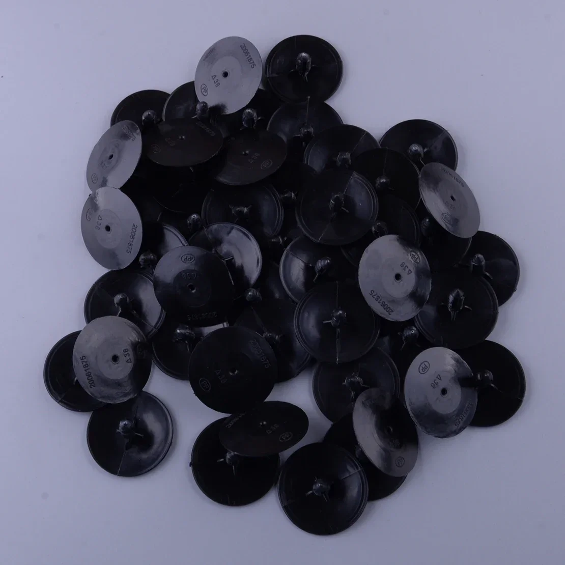 50Pcs Black Plastic Hood Insulation Trim Panel Retainer Clips Fasteners 20064875 Fit for GM Auveco A15456 Auto Body Repair Tools