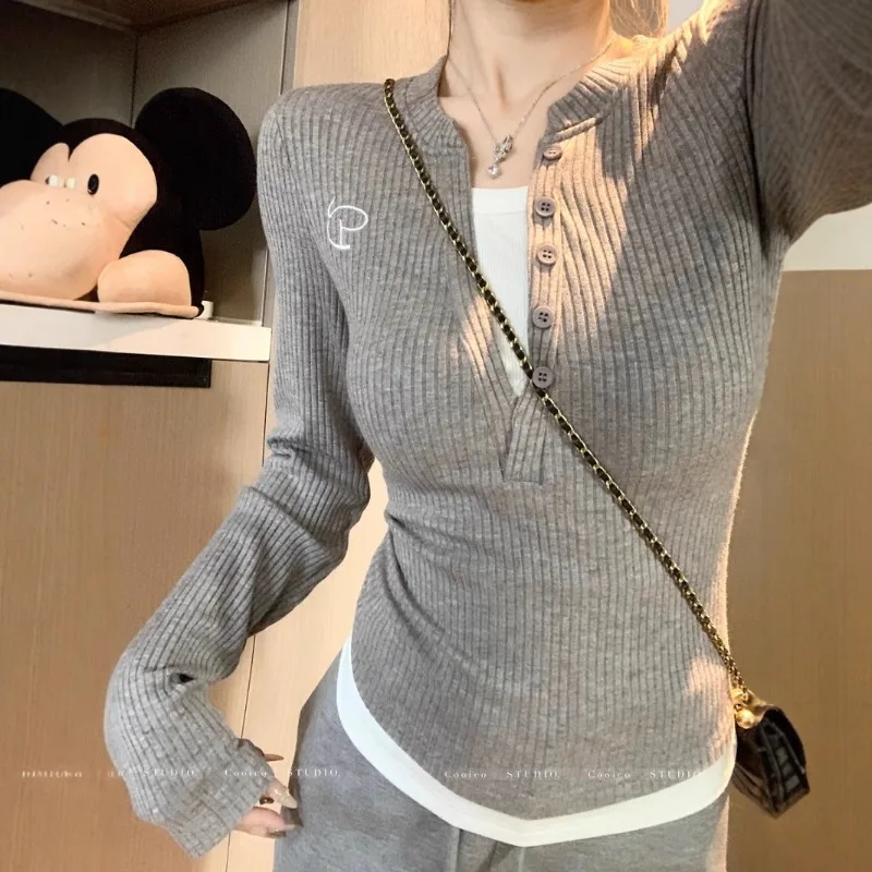 Color Blocking Fake Two-piece Long Sleeved T-shirt Base Shirt for Women's Autumn New Style Spicy Girl Slim Fit and Slimming Top