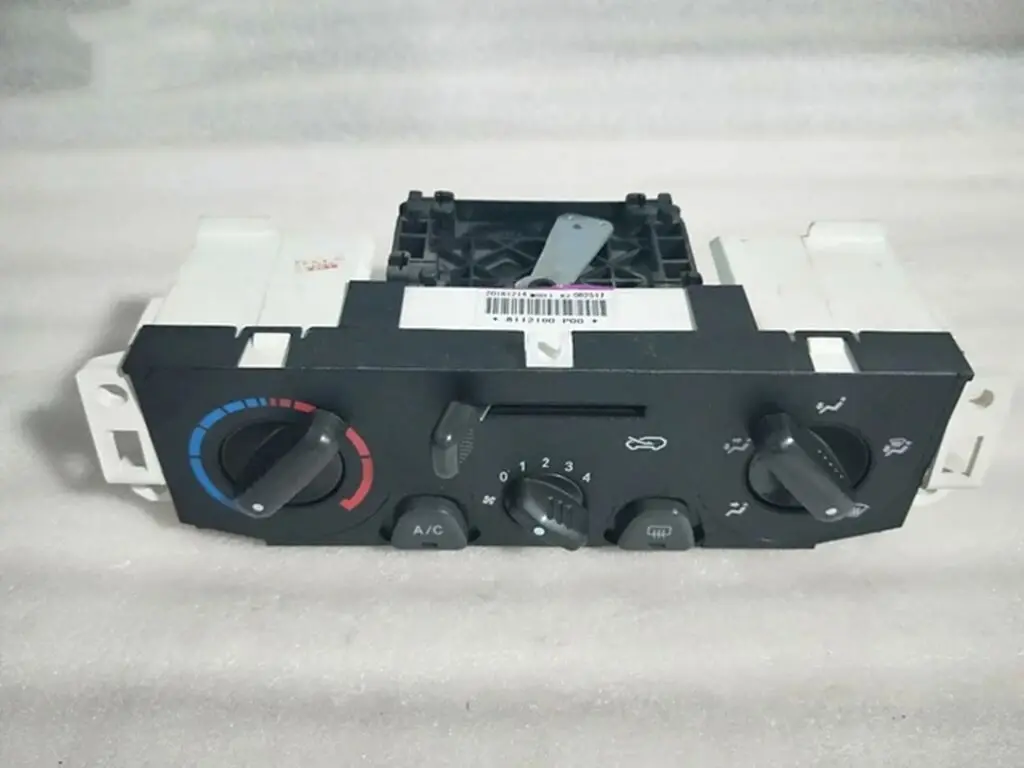 

8112100-P00 Control panel components for GREAT WALL WINGLE