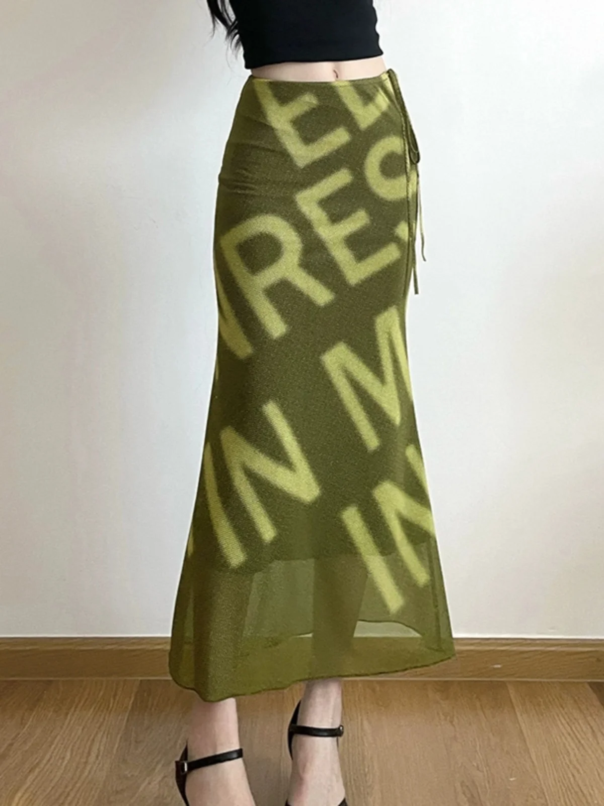 

WEIRD PUSS Retro Design Printed Letter Slimming High Waist Midi Skirt Street Sle Polyester A-Line Skirt Summer 2023