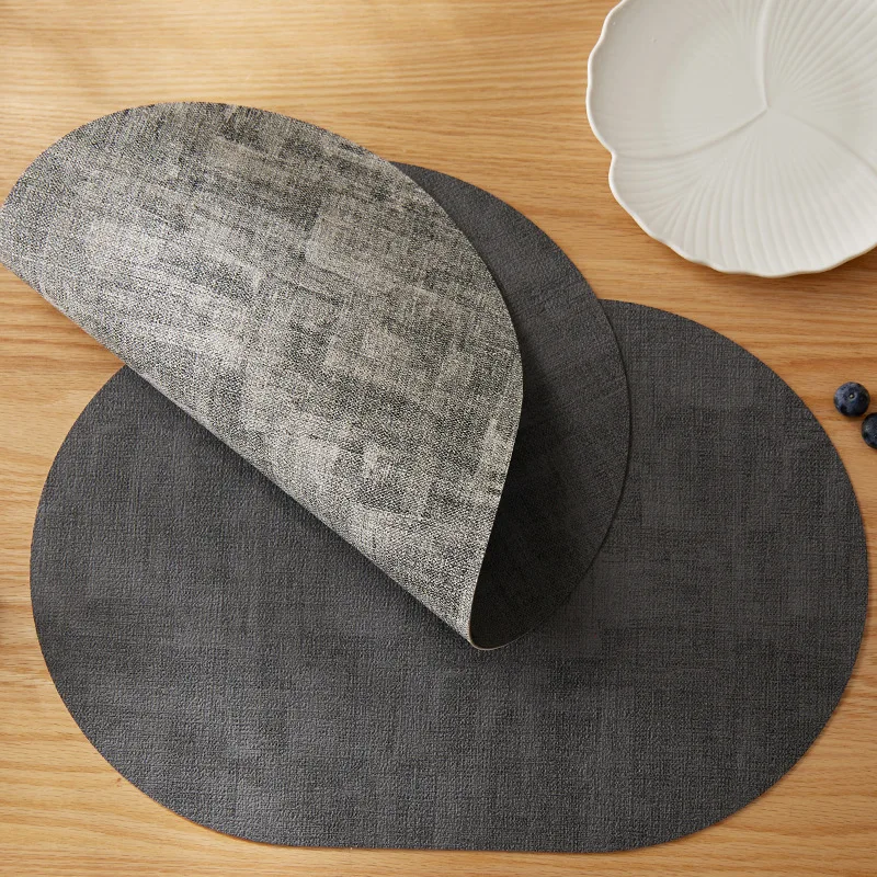 Oval Reversible Faux Leather Placemats Black Waterproof & Heat-Resistant Table Mats Pads for Dining Kitchen Wedding Party Decor
